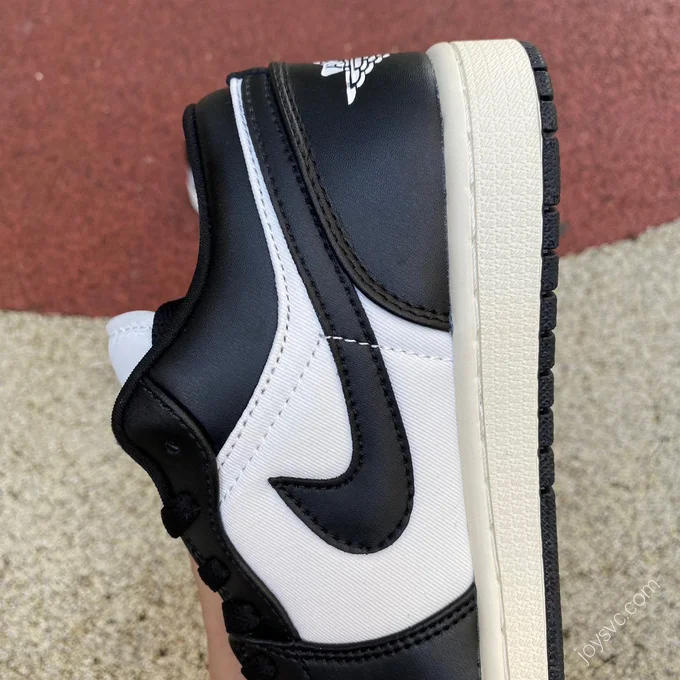 Air Jordan 1 Low WMNS Vintage Panda FB9893-101