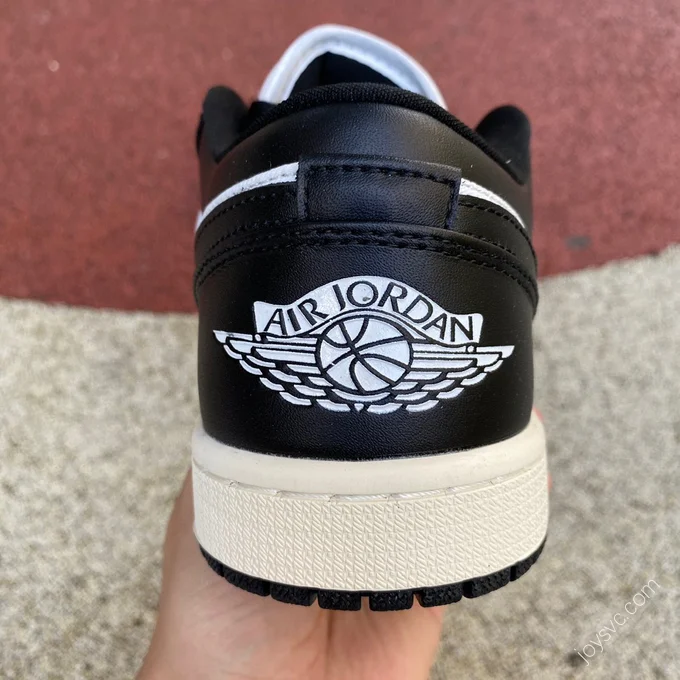 Air Jordan 1 Low WMNS Vintage Panda FB9893-101
