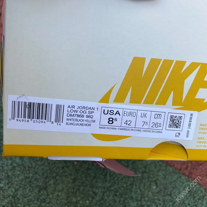 Air Jordan 1 x Travis Scott Low Yellow White Black Sneakers DM7866-982