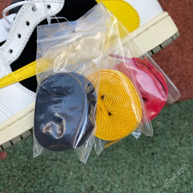 Air Jordan 1 x Travis Scott Low Yellow White Black Sneakers DM7866-982