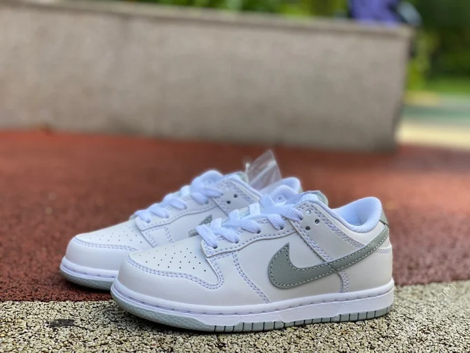 Nike Dunk Low GS White Light Green DH9756-102