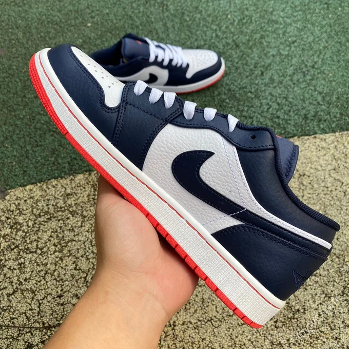 Air Jordan 1 Low Midnight Blue Low-Top Sneaker 553558-481