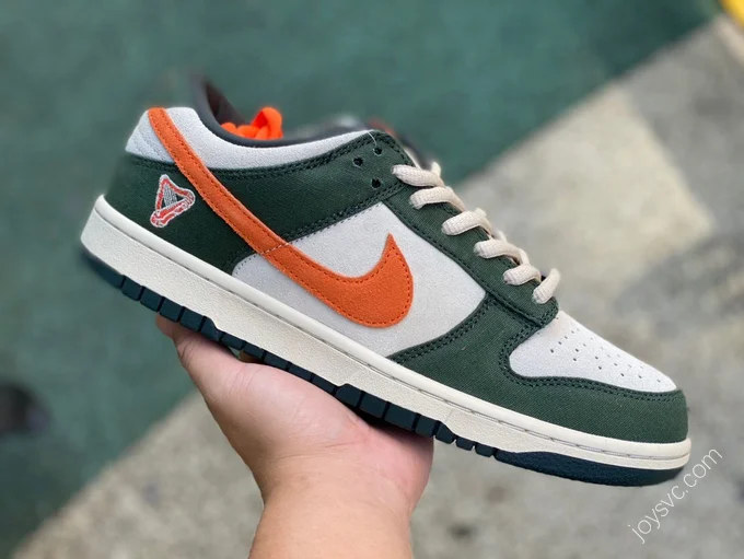 Nike Dunk SB 