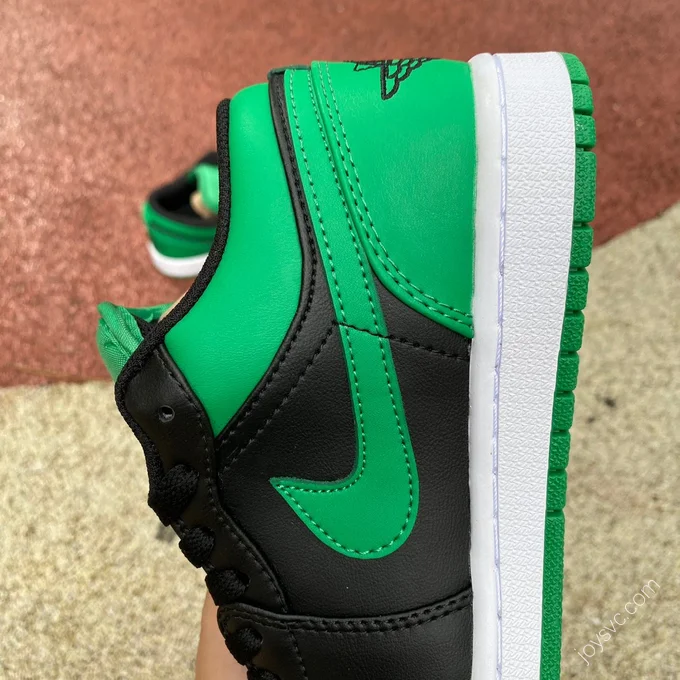 Air Jordan 1 Low Lucky Green Black Low-Top Sneaker 553558-065