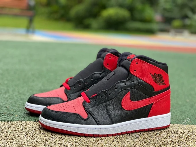 Air Jordan 1 Banned High-Top Sneaker 432001-001