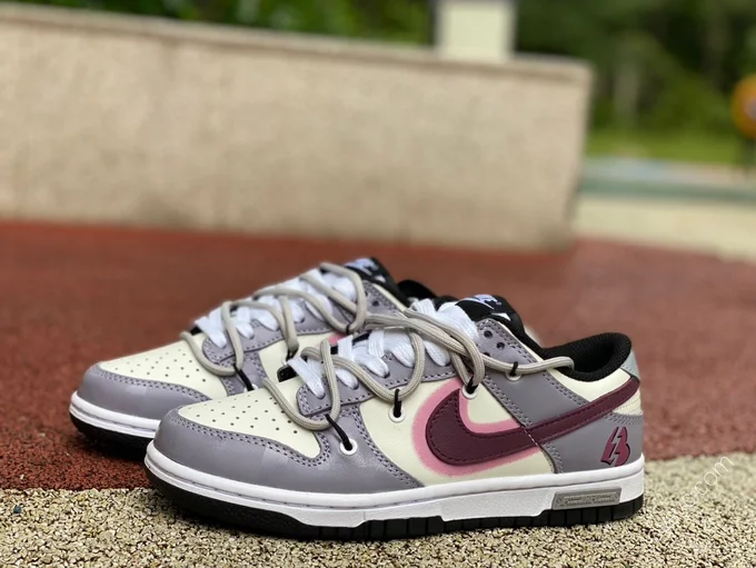 Nike SB Dunk Low White Grey Pink DH9765-002