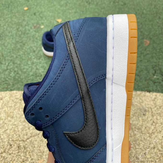 Nike SB Dunk Low Pro ISO 