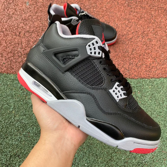 Air Jordan 4 Retro 