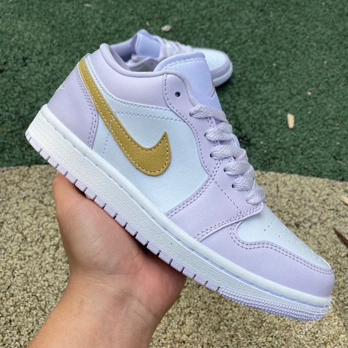 Air Jordan 1 Low White Purple Sneakers DC0774-501