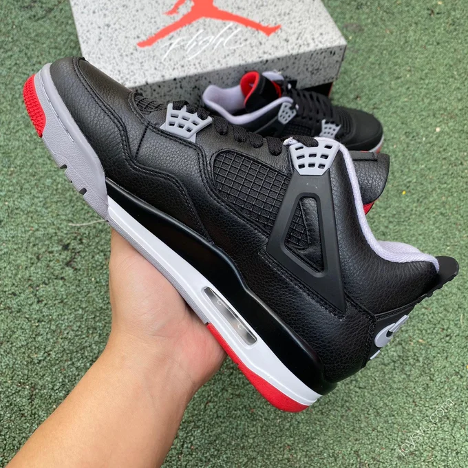 Air Jordan 4 Retro 