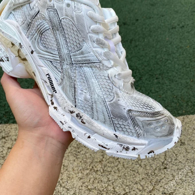 Balenciaga Runner 7.5 White