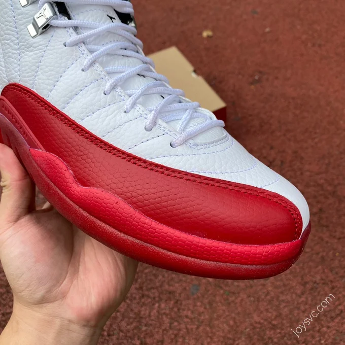 Air Jordan 12 