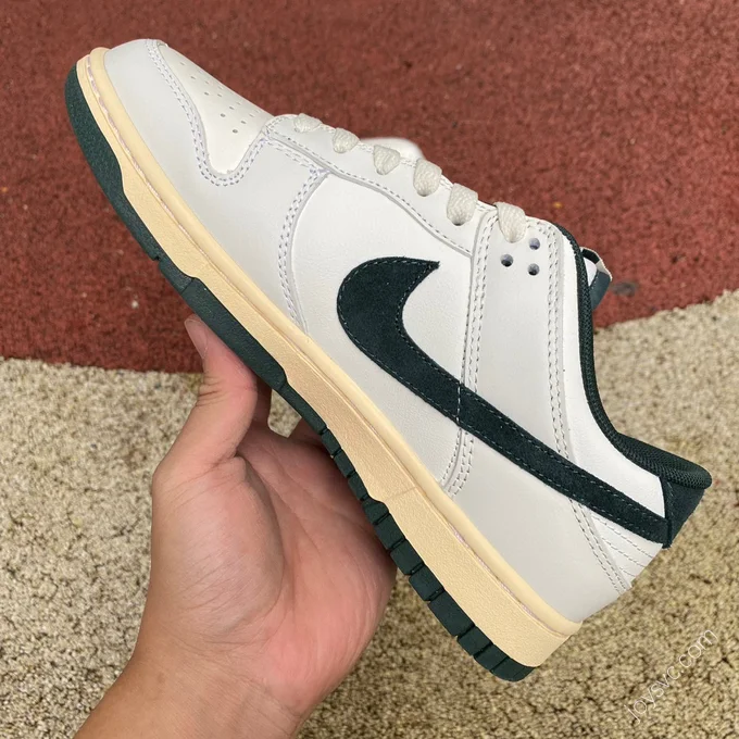 Nike Dunk Low Distressed White Green FQ8080-133