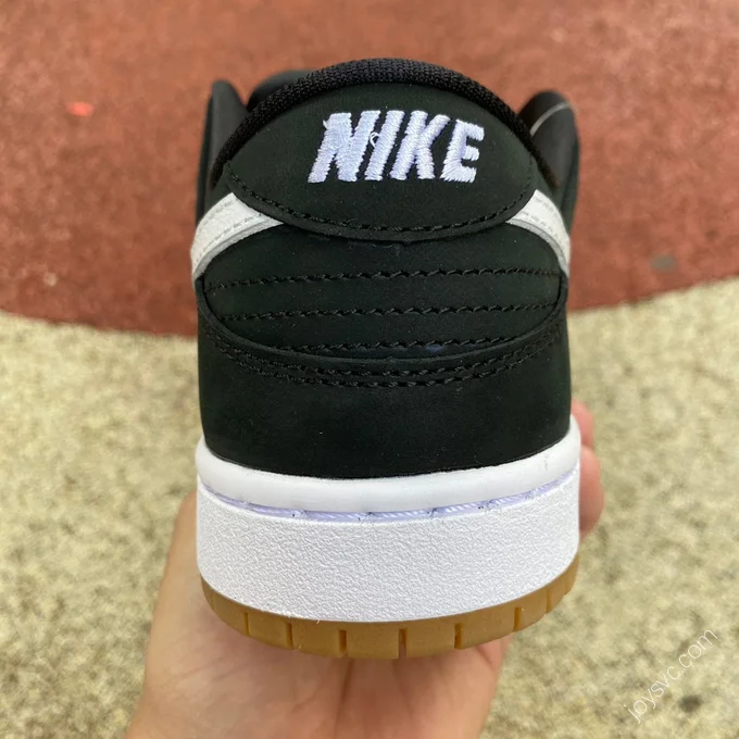 Nike Dunk SB Low Black White Gum CD2563-001