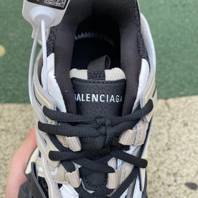 Balenciaga Triple S Beige