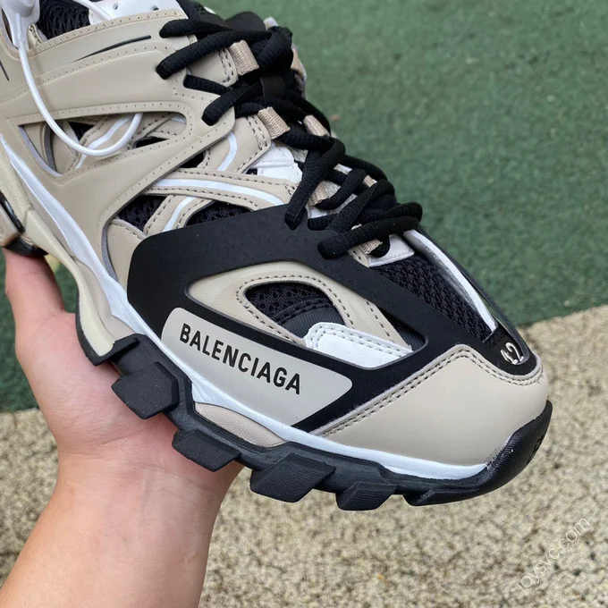 Balenciaga Triple S Beige