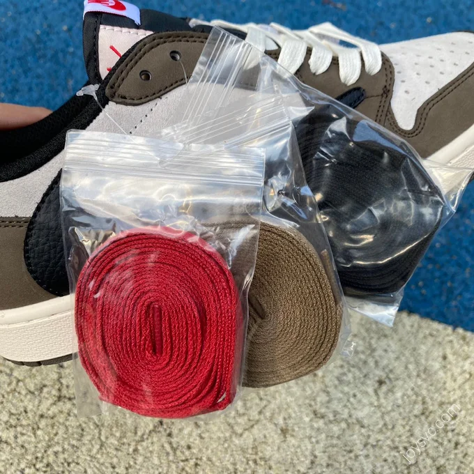 Travis Scott x Air Jordan 1 Low White Brown Black Hook DM7866-717