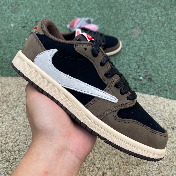 Travis Scott x Air Jordan 1 Low Brown Kids CQ4277-001