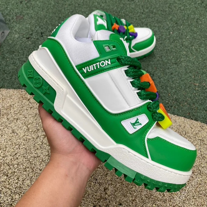 LOUIS VUITTON Trainer Maxi White Green