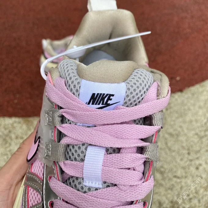 Nike V2K Run Pink Silver FD0736-005