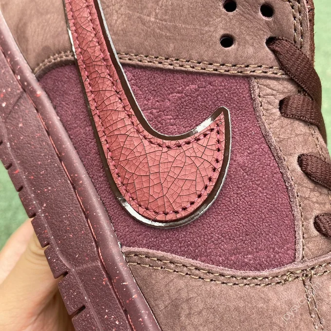 Nike SB Dunk Low Premium 