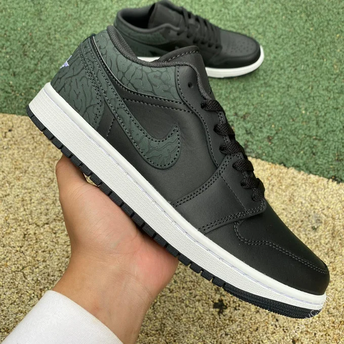 Air Jordan 1 Low 