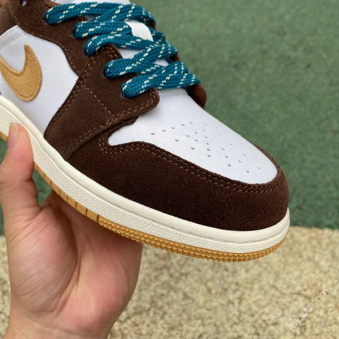 Air Jordan 1 Low Brown Mocha Low-Top Sneaker FB2216-200