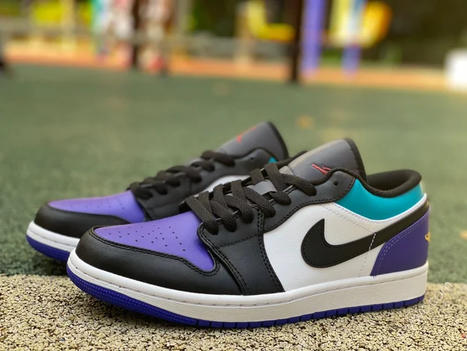 Air Jordan 1 Low White Black Purple Sneakers 553558-154