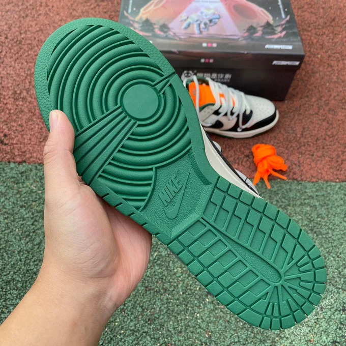 Nike Dunk Low Black White Green DD1391-300
