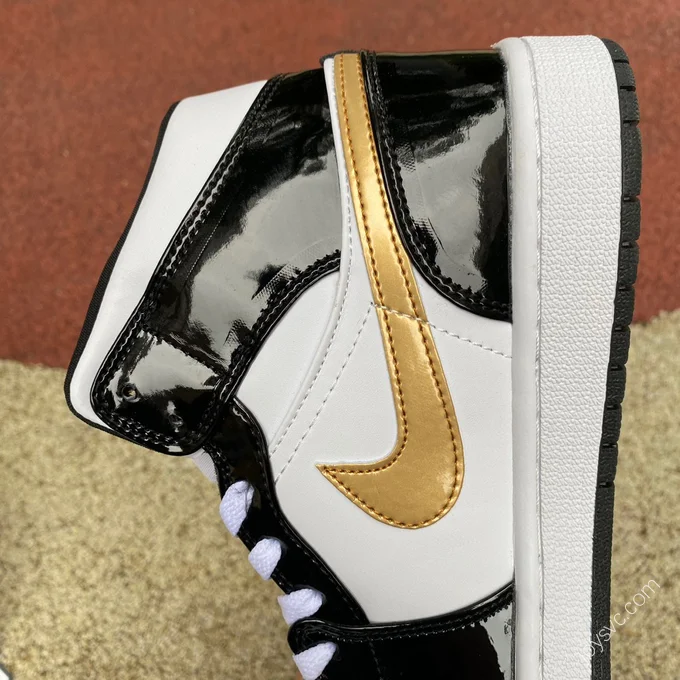 Air Jordan 1 Mid Black Gold Sneakers 852542-007