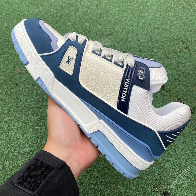 LOUIS VUITTON Trainer White Blue