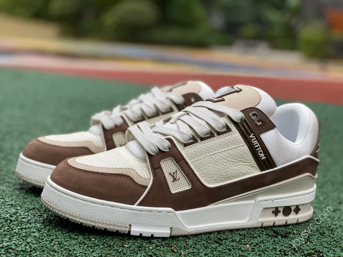 LOUIS VUITTON Trainer White Brown