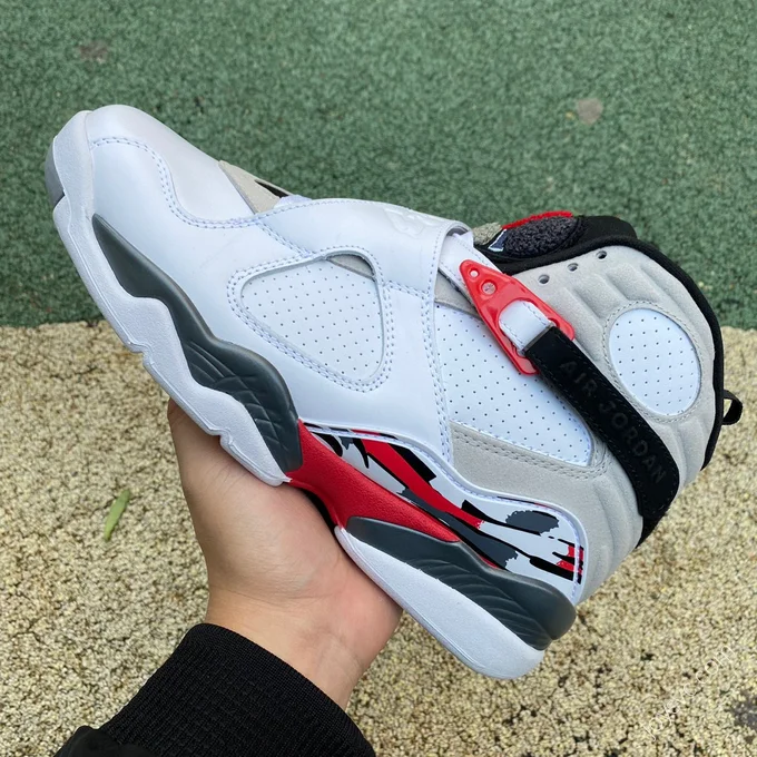 Air Jordan 8 