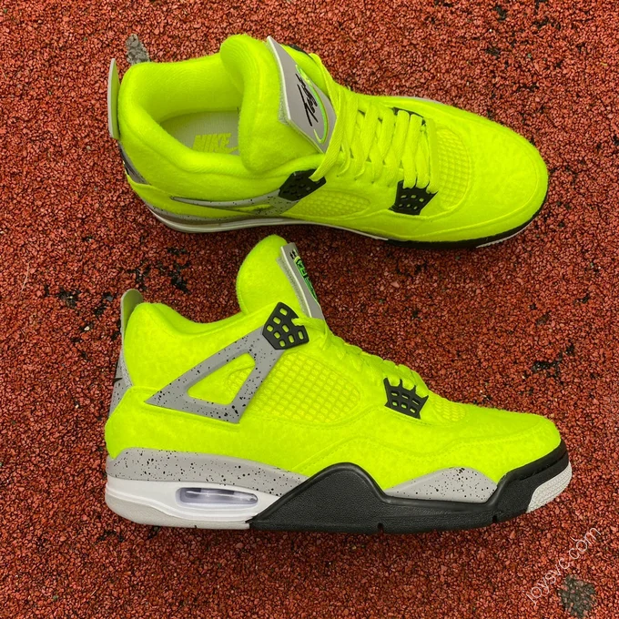 Air Jordan 4 