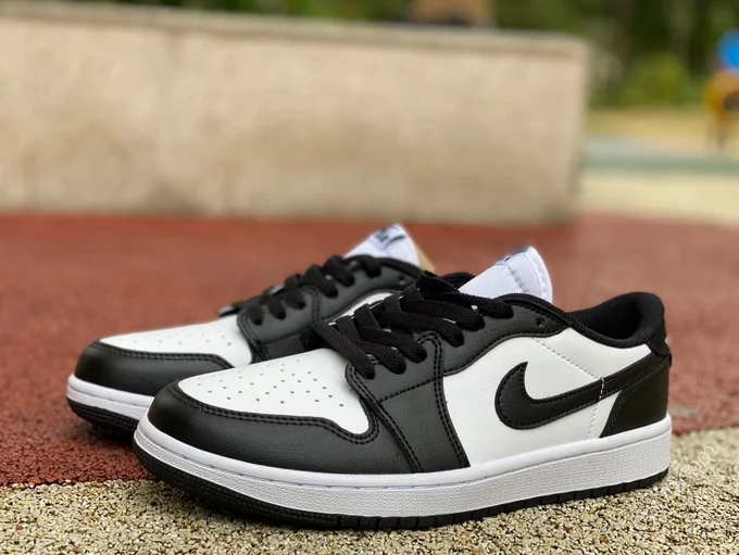 Air Jordan 1 Low Black White CZ0790-110