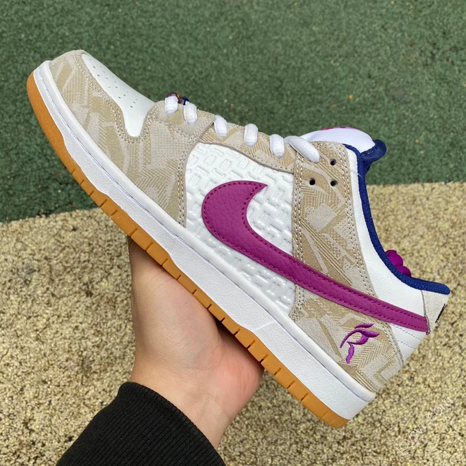 Rayssa Leal x Nike SB Dunk Low White Brown Pink FZ5251-001