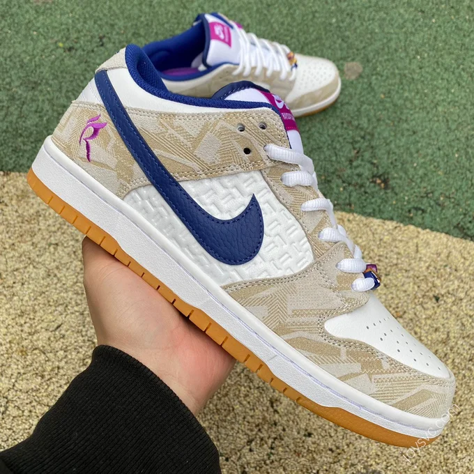 Rayssa Leal x Nike SB Dunk Low White Brown Pink FZ5251-001