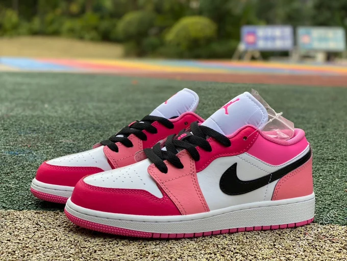 Air Jordan 1 Low 