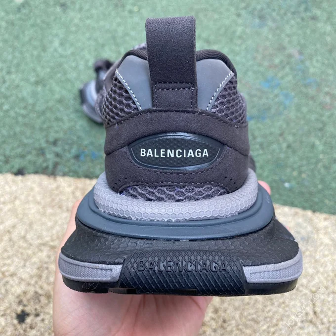 Balenciaga 3XL Grey Black