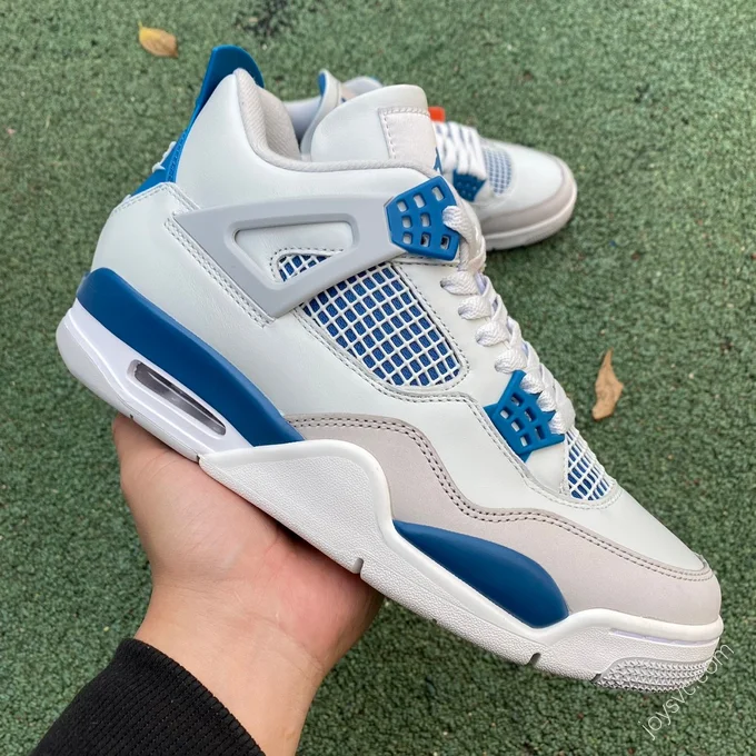 Air Jordan 4 