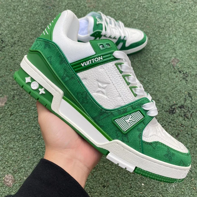 LOUIS VUITTON Trainer White Green