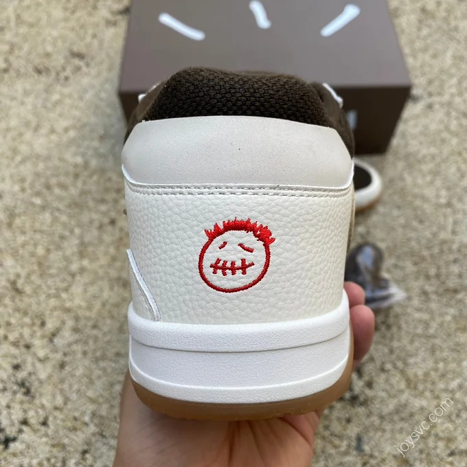 Travis Scott x Jordan Executive The Check White Brown FZ8117-100