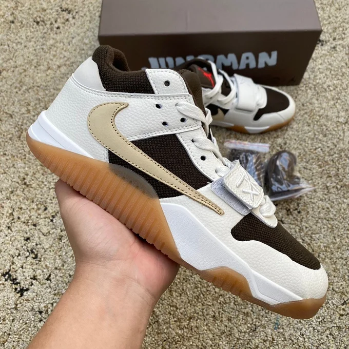 Travis Scott x Jordan Executive The Check White Brown FZ8117-100