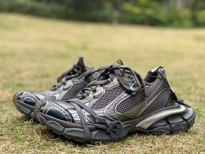 Balenciaga 3XL Silver Grey Black