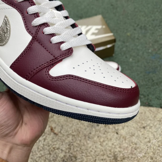 Air Jordan 1 Low 