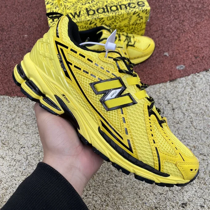 GANNI x New Balance 1906R Yellow M1906RGA