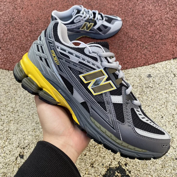 New Balance 1906 Grey Yellow M1906NA