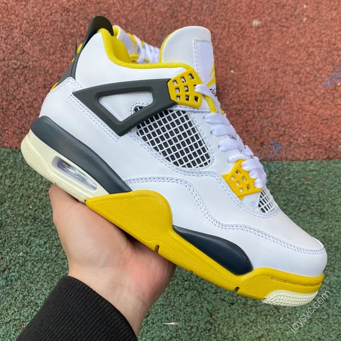 Air Jordan 4 