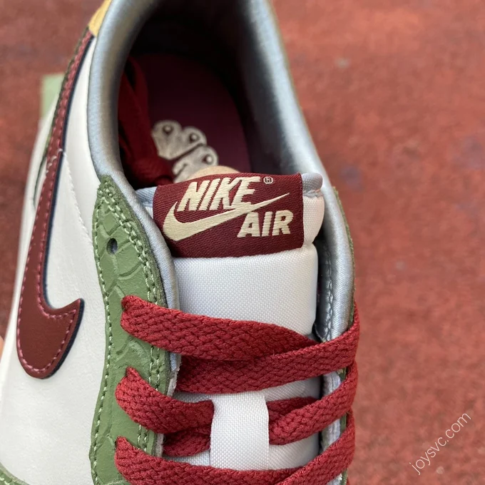 Air Jordan 1 Low 