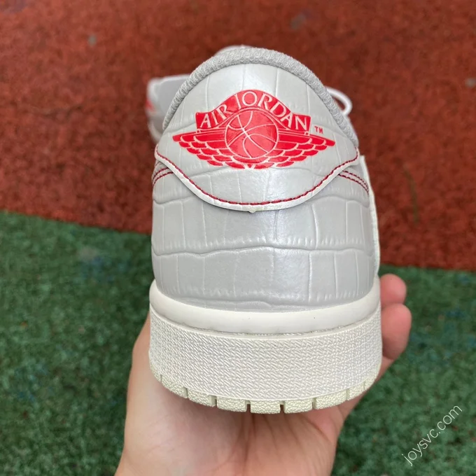 Travis Scott x Air Jordan 1 Low Golf White Red Crack DM7866-601